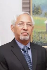 Dr. Ángel Hernández, Ministro de Educación - Presidente Miembro Ex officio representado por el Dr. Francisco De Óleo, Viceministro de MINERD